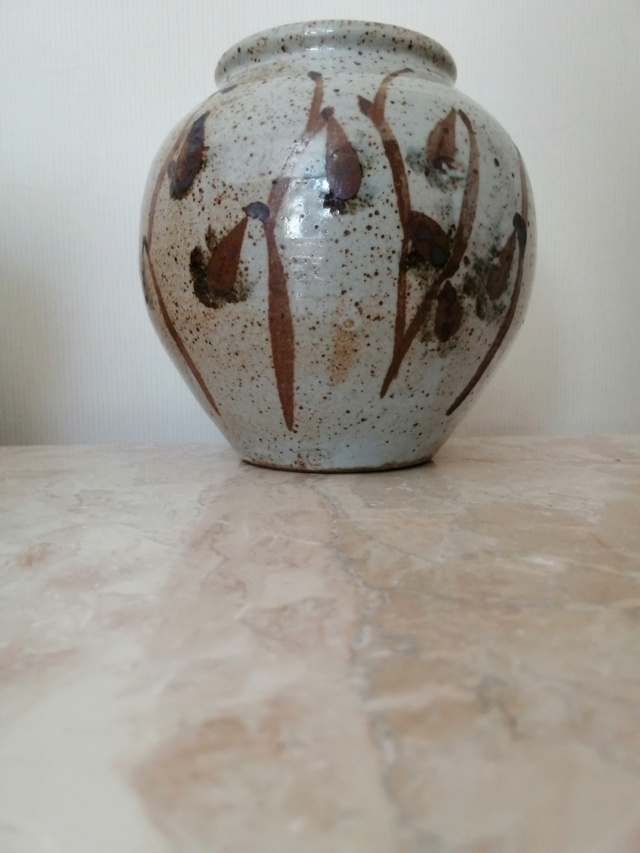 Vase with GA mark and brush decoration Img_2104