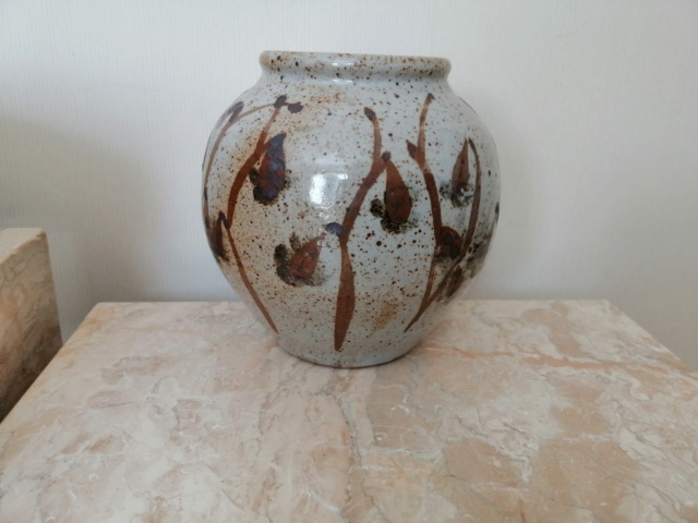 Vase with GA mark and brush decoration Img_2107