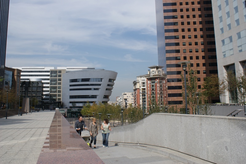 Paris La Défense, en photos.  Dsc08501