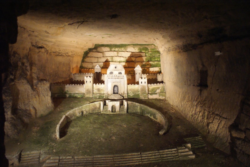 Visite guidée des catacombes de paris Dsc08553