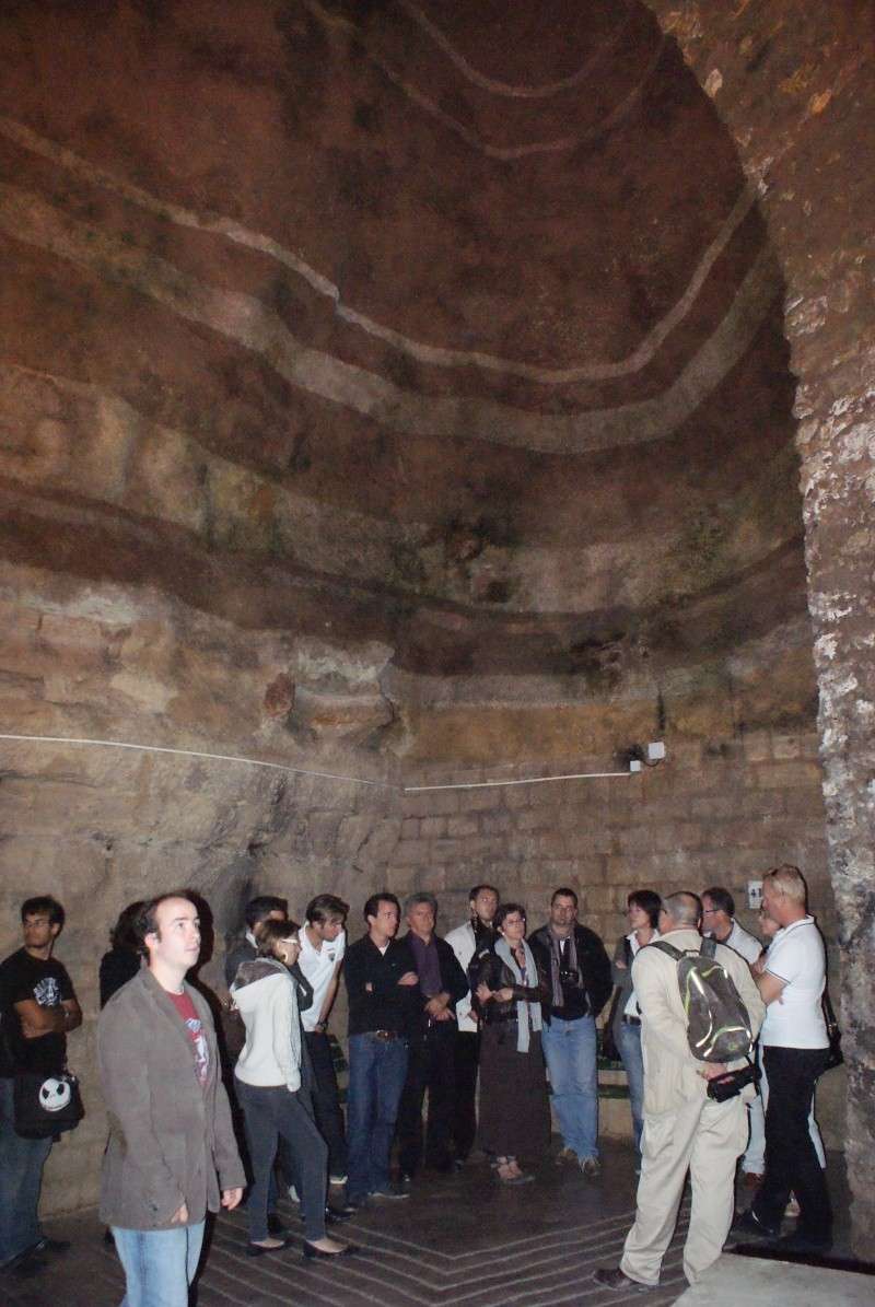 Visite guidée des catacombes de paris Dsc08666