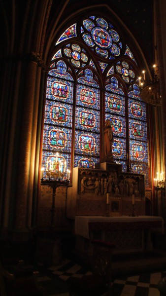 La tour Eiffel, Notre dame de paris, La Basilique du Sacré Coeur de Montmartre Dsc09558