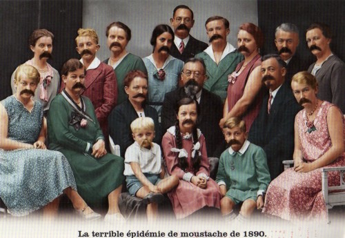 Les moustachus Famill10