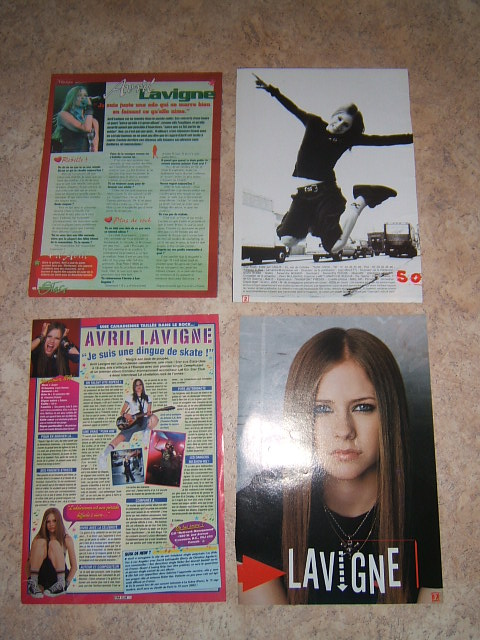 Poster & autres Evanescence, Kyo, H. duff, A.Lavigne / + LIVRES Dscf4031