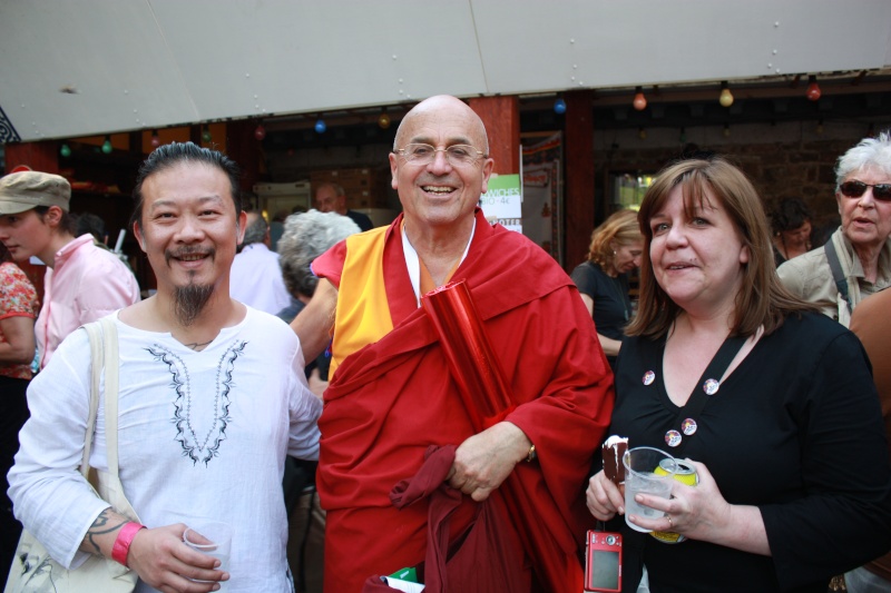Jeudi 24 mai 2012, visite de Sa Sainteté le Dalaï Lama à l’Institut Yeunten Ling, Huy, Belgique - Page 5 Img_6210