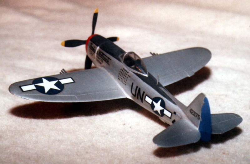 P-47 M Thunderbolt sur base Revell P-47-210