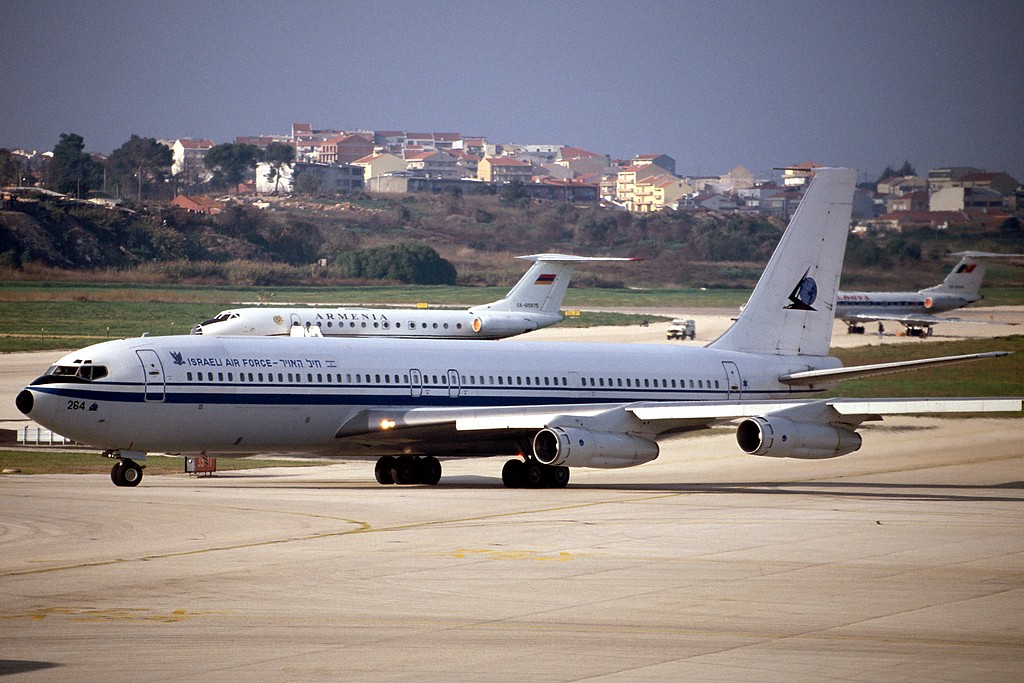Boeing Gouvernementaux/Militaires 707_is10