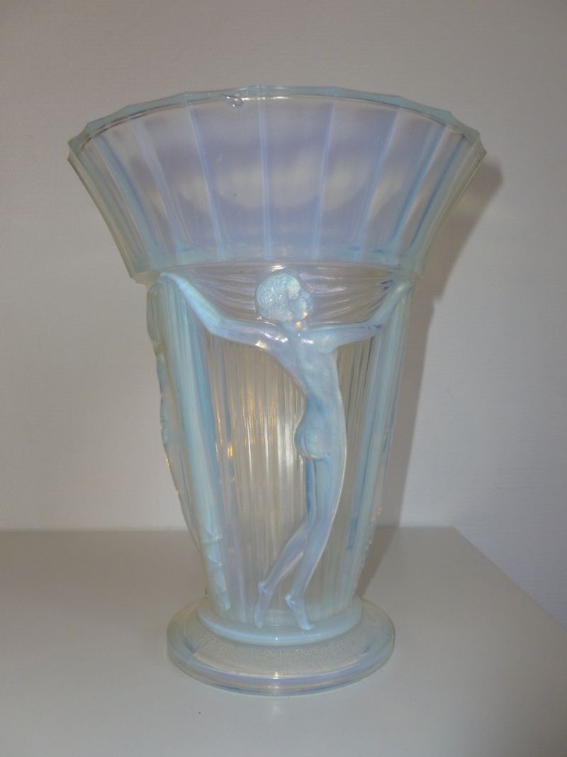 Vase "Farandole" opalescent style art deco de Lumières de la Ville P1040214