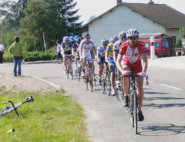 la course à pied et le vélo - Page 24 Bourgu11