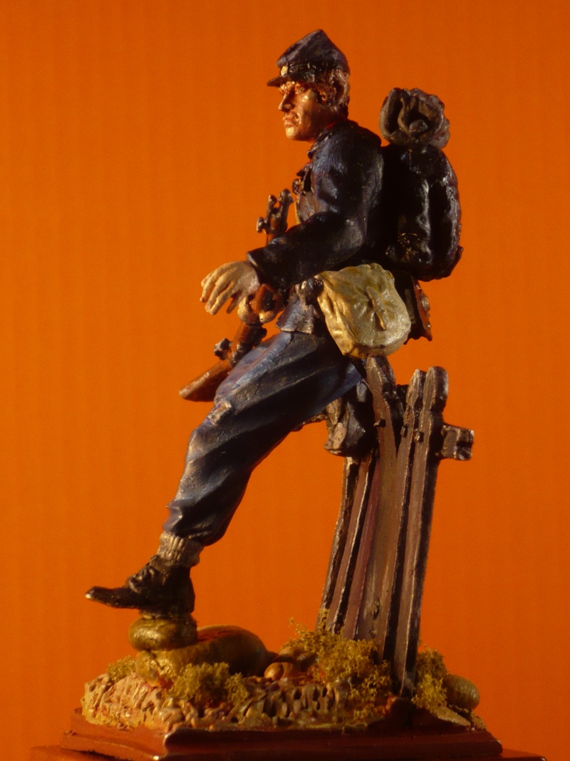 Vitrine de paddyfigurine - Page 2 Figur236