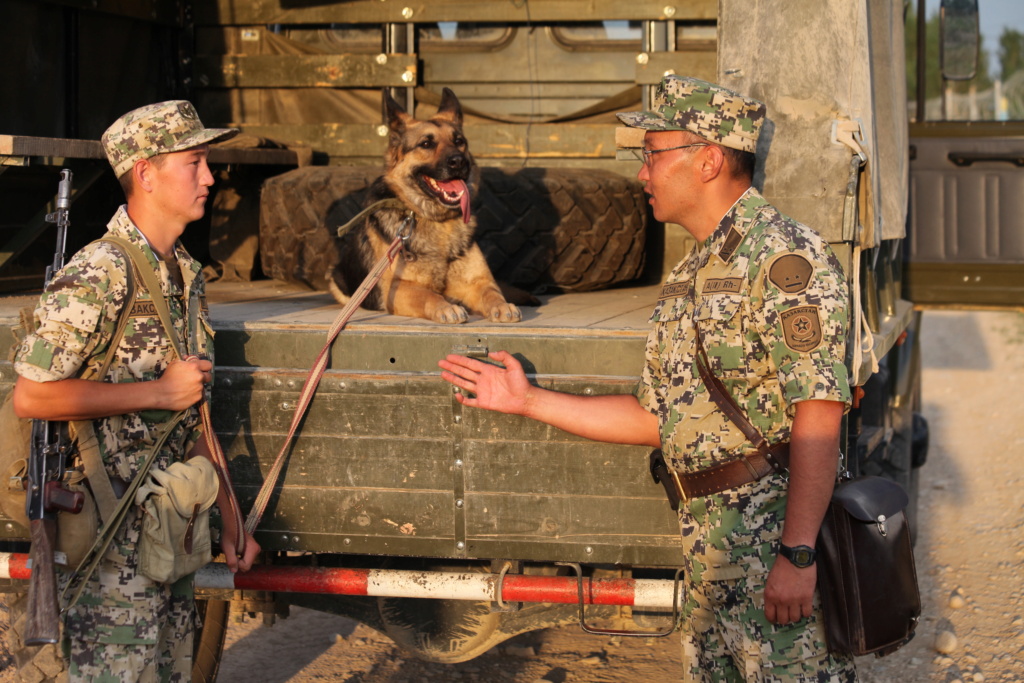 garde frontière Kazakh16