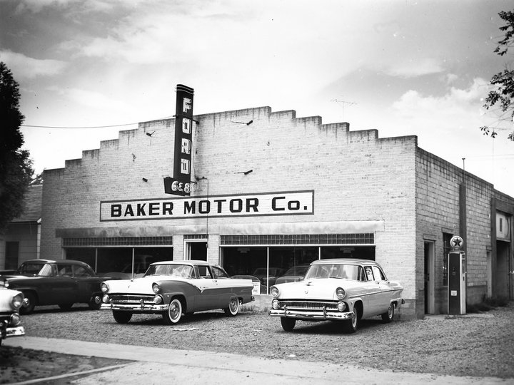 Car Showrooms & Dealerships - Concessionnaires automobiles - 1950s - 1960s Baker11