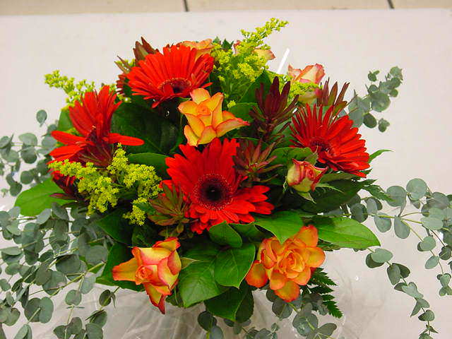 Beaux arrangements de fleurs 88_13510