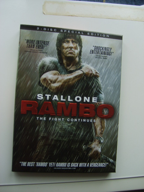 DVD John Rambo - Page 7 Dvd_ra10