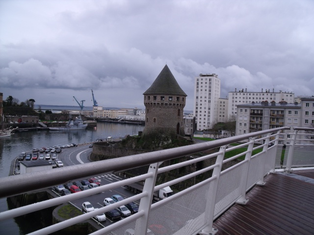 [Les ports militaires de métropole] Port de Brest - TOME 1 - Page 30 Abri_031