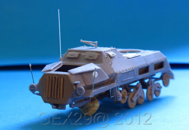 panzerwerfer 42 - 1/72° terminé - Page 2 Aa03510