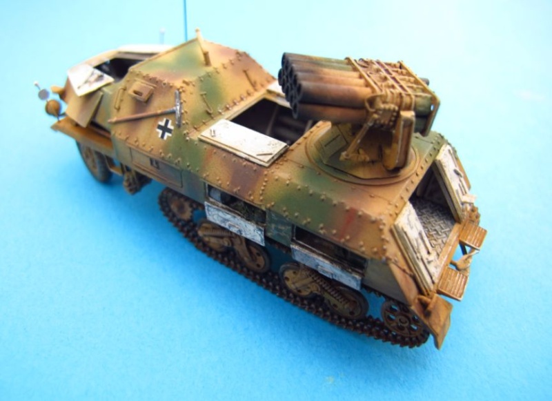 panzerwerfer 42 - 1/72°  terminé - Page 3 Aa04210