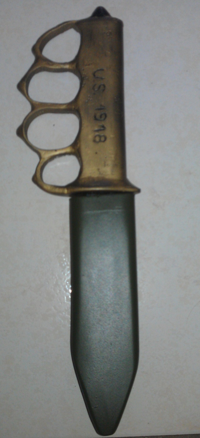 trench knife 1918 en plexis Imag0233