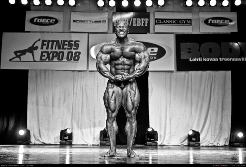 Phil Heath avant Olympia 2008 (à 3 semaines) _g7g1011