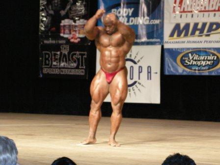 Dexter Jackson avant Olympia 2008 (le 16 août) - Page 3 Southe19