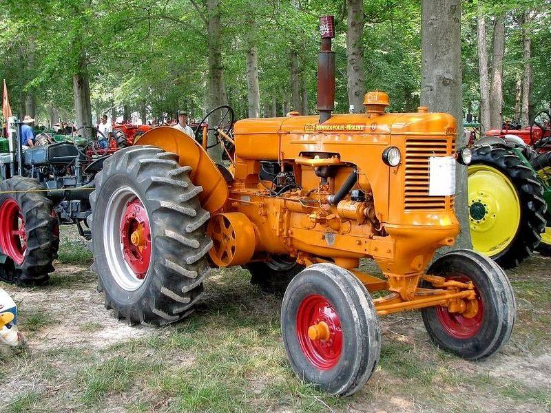 Des tracteurs anciens aux US... Image220