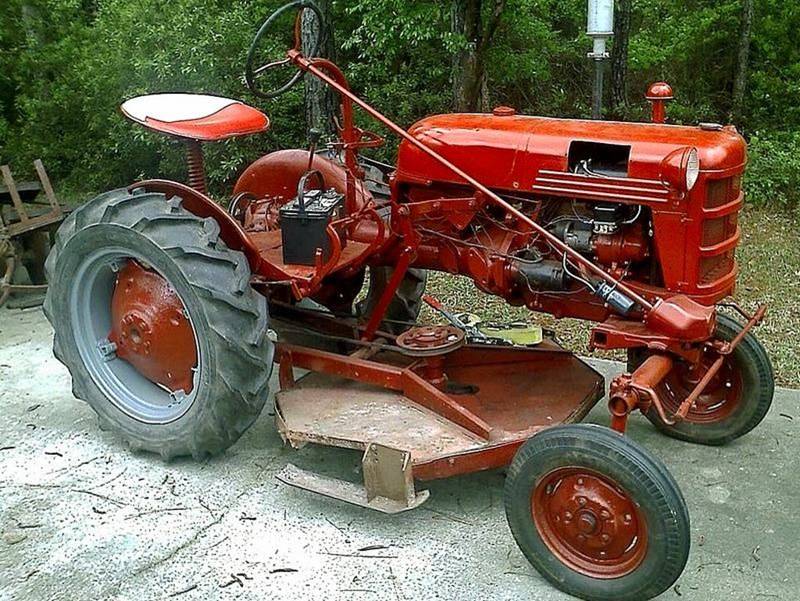 Des tracteurs anciens aux US... Image412