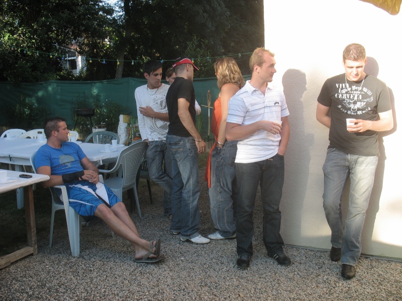 [SORTIES] Barbecue/Anniversaire Samedi 28 juin chez Nikoprod... - Page 14 Le_28_48