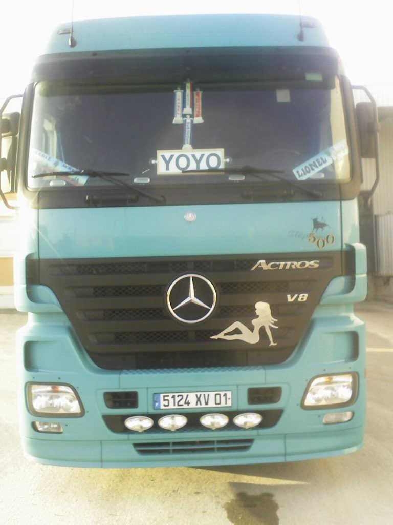 Mercedes Actros - Page 2 0001_210