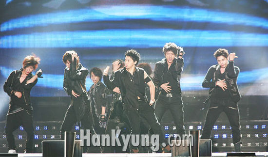 [news] Powerful Stage Performance By SJ At Dream Concert 2008 6310