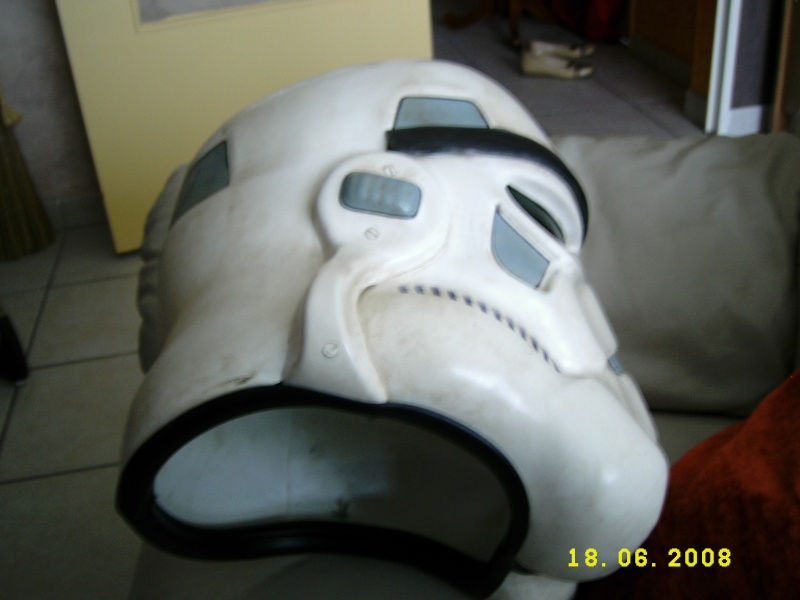 darthfred: enfin!!!j'ai un casque storm.... Dsci0029