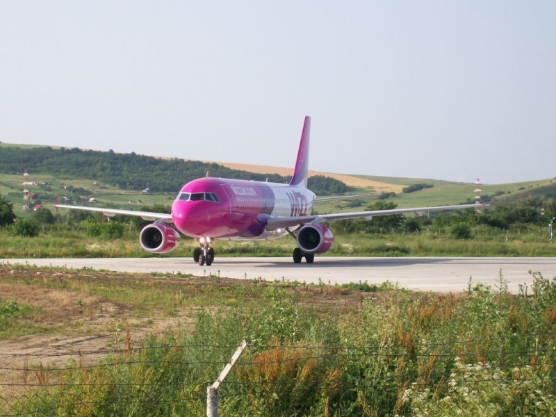 Aeroportul Cluj-Napoca - 2008 (1) - Pagina 16 H10