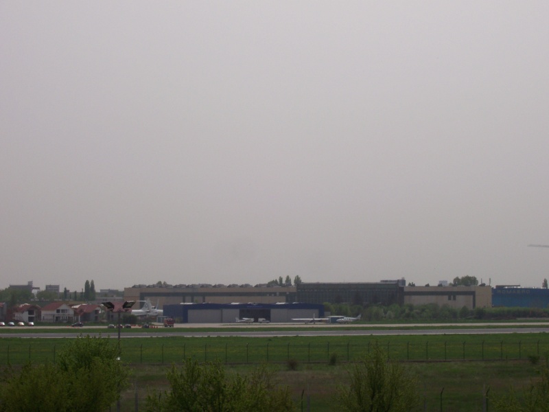 Aeroportul Bucuresti (Aurel Vlaicu / Baneasa) - 2008 Pictur25