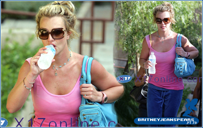[Fotos] Britney no ginásio - 03.08.08 Doming10