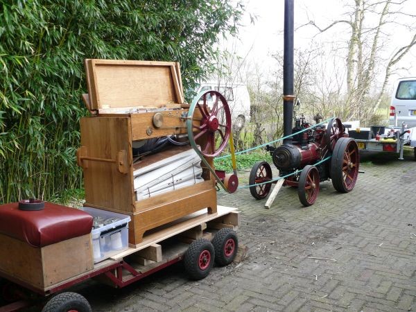 4" Burrell plus Bowser and trailer train for passenger hauling - LOCATED NETHERLANDS *SOLD* 410