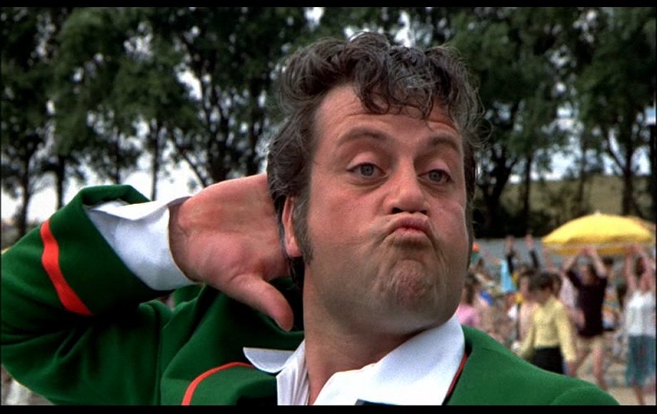 Oliver Reed (1938 - 1999) Tommy_10