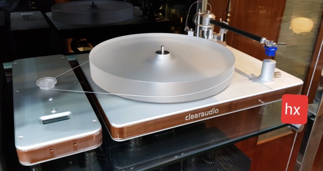 Used Clearaudio Ambient Turntable 20200622