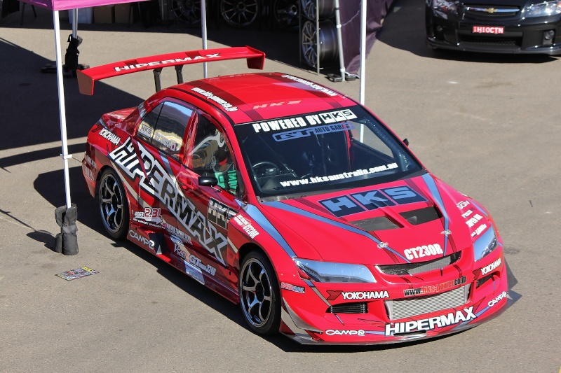 Clarko's real life photos - V8Supercars - Sydney Motorsport Park 2012 Img_5815