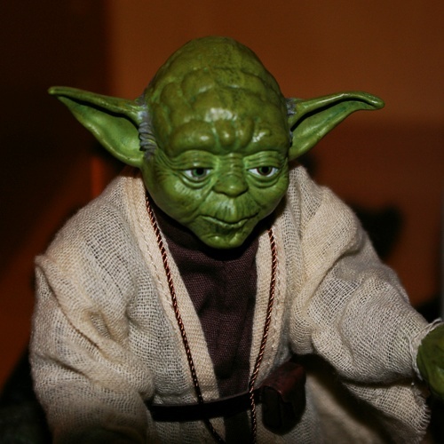 Yoda Sixth Scale Figure - Sideshow Collectibles - Page 2 Sidesh16