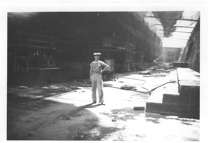[Les ports militaires de métropole] TOULON au début des années 60 - Page 13 Photo_94