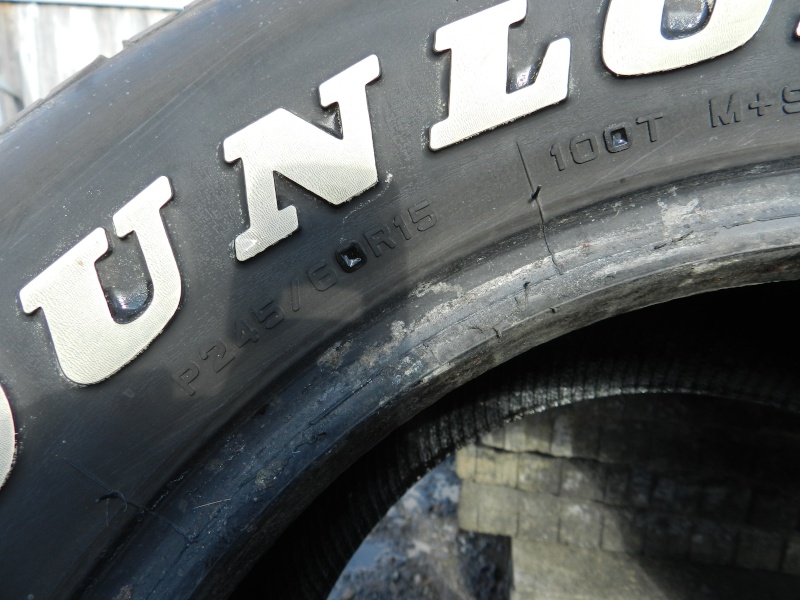 P245-60R15 ( 2X ) DUNLOP LETTRÉ BLANC Photo_59