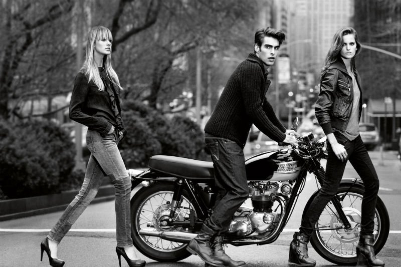 Campagne Pub Dkny Autome/hiver 2011  53329-10