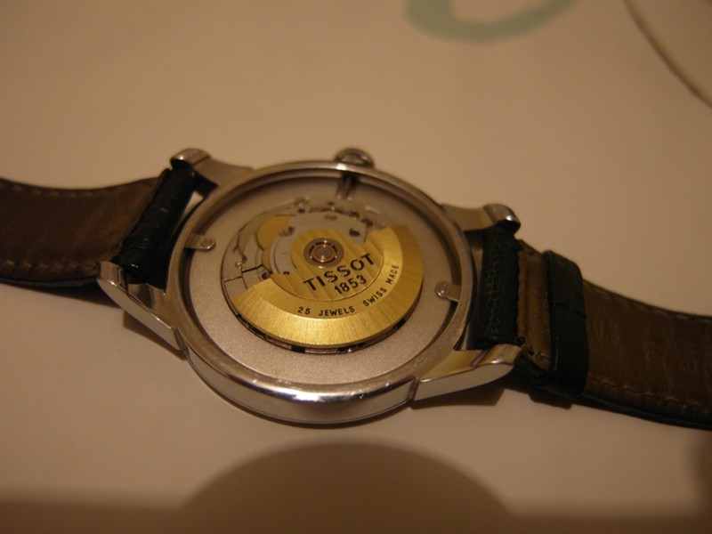 tissot - Aide contrefaçon Tissot Le Locle Sam_0610