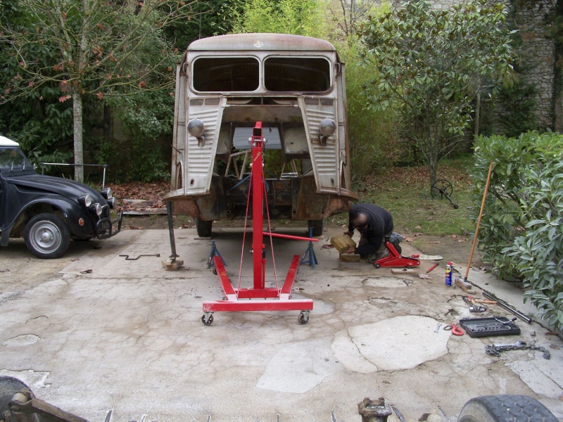 Présentation & Restauration : La jouvence de l'abbé Hercule (HY Diesel Perkins de 1963) 01-12_18