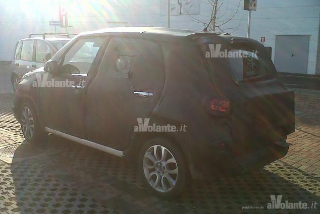 2012 - [Fiat] 500L / 500L Living [L0]  - Page 8 Elleze13