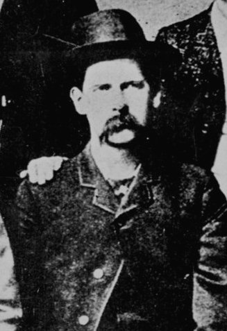 Wyatt Earp Wyatt-10
