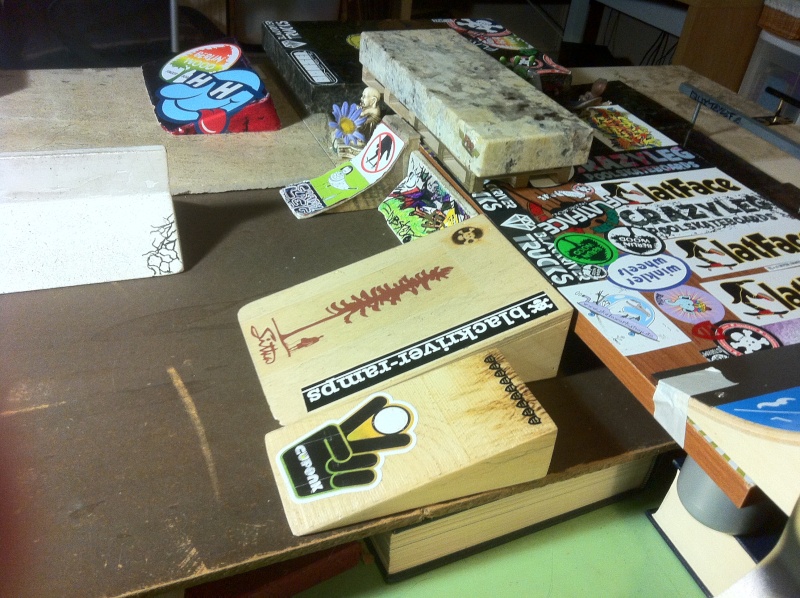 Post Your Fingerboard Park/Plaza - Page 11 Img_0812