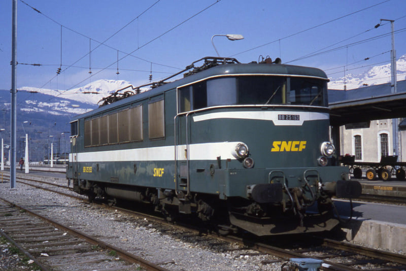 Locomotives BB 25151 à 25195 (surnom Jacquemin) Sgeba10