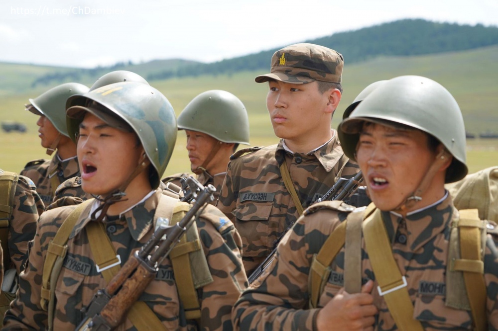 Mongolian SSh-68 Helmet with Soyombo Emblem (And Red Star Soyombo hat badge) 010