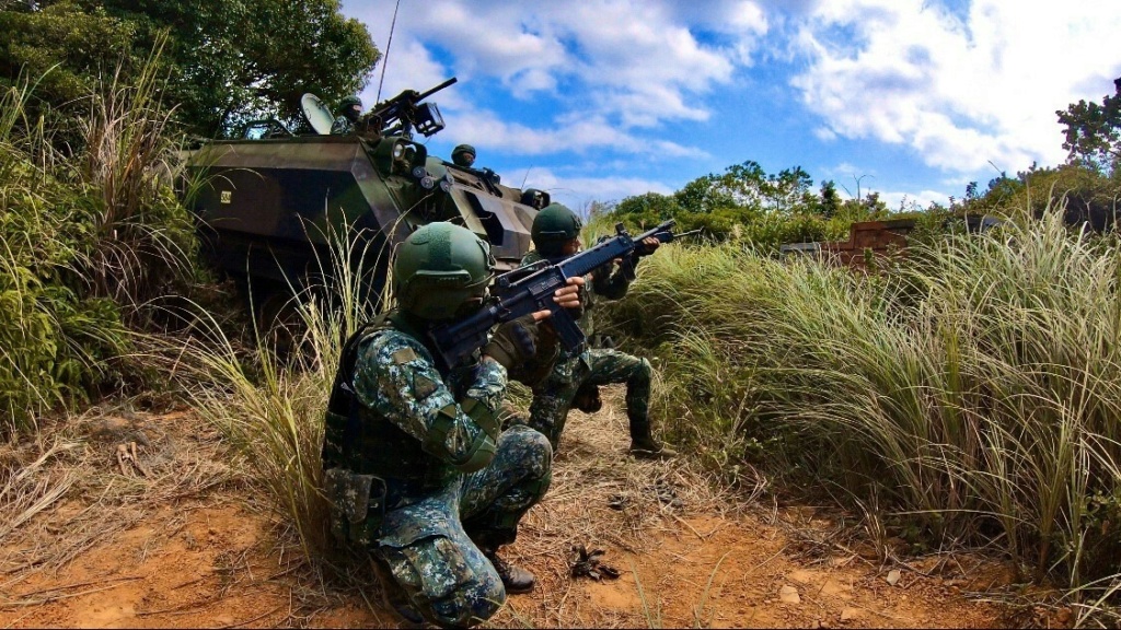 Examining Some Taiwanese Camos 74163010