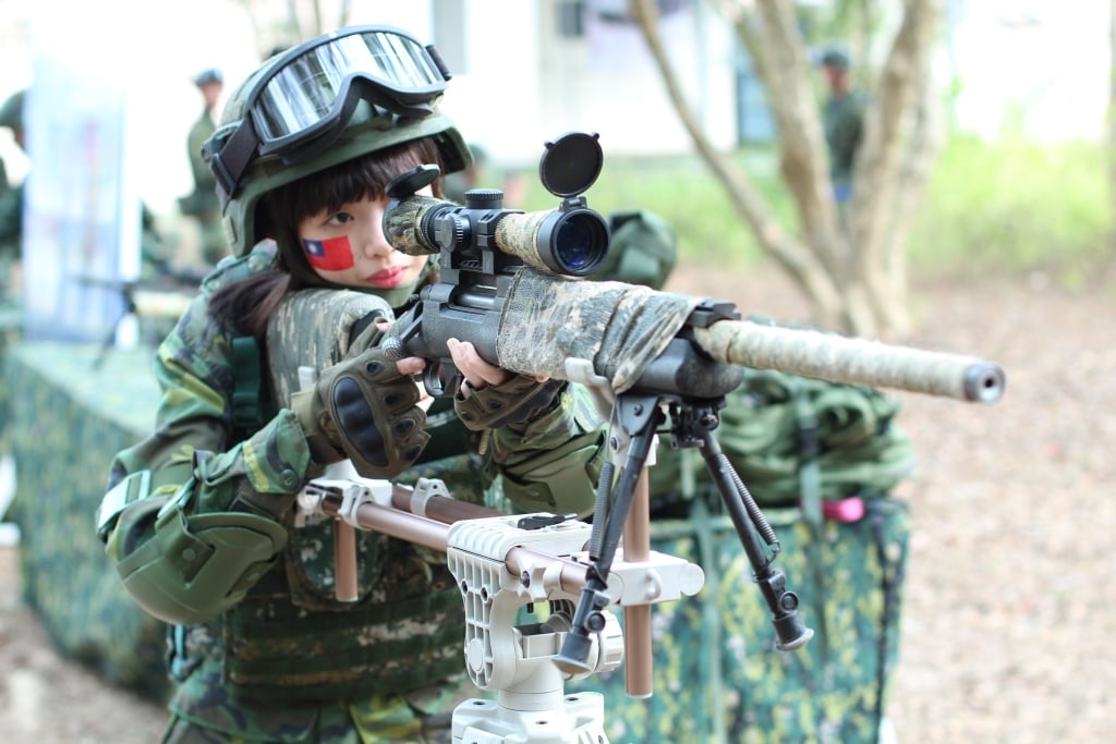 Examining Some Taiwanese Camos 76923310